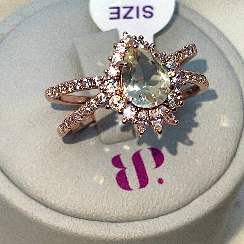Glamorous tears ring - Picture 2 of 3
